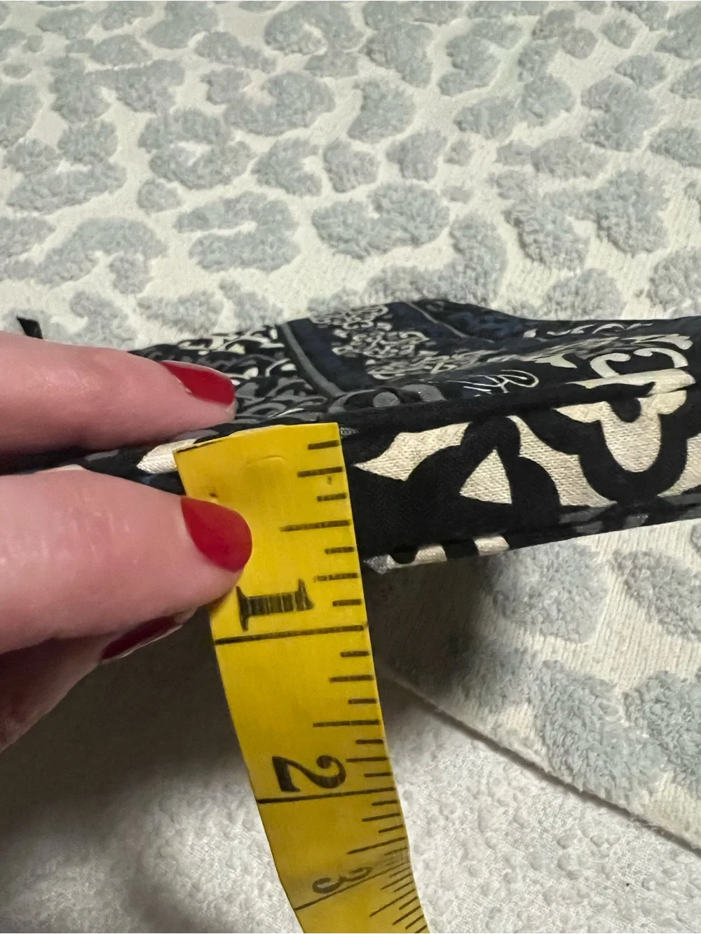 Vera Bradley Quilted Sleeve in Black, Blue & white